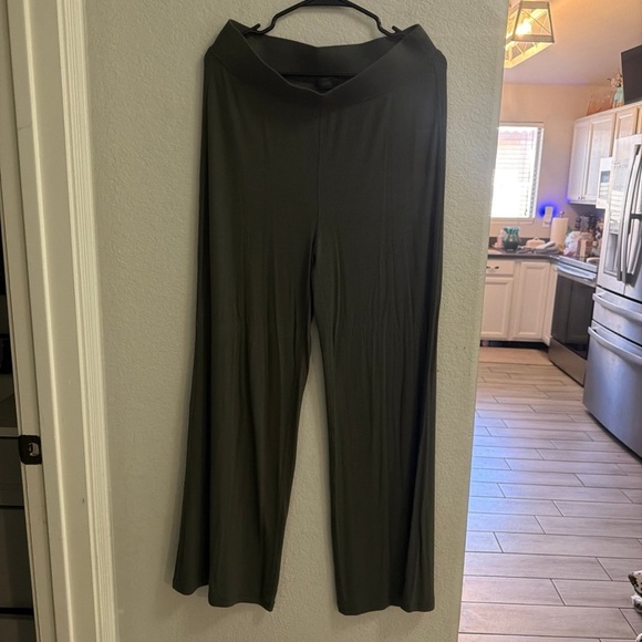 SOLD - Picture 2 of 5